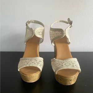 Charolette Russe 4.5 inch wedge heels size 8 cream